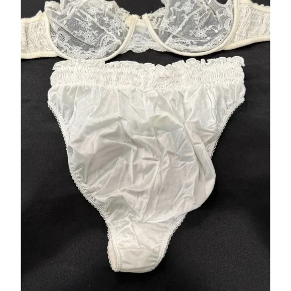 Vintage 90s Victoria's Secret Second Skin High Cut Brief Panties L Bra 36C White - Picture 14 of 15